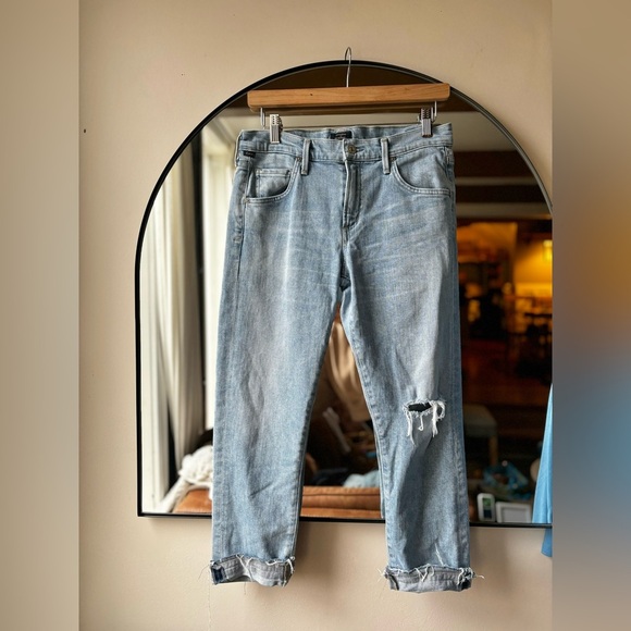 CITIZENS OF HUMANITY | Emerson slim boyfriend crop | size 26** 30 inch waist - Picture 2 of 10